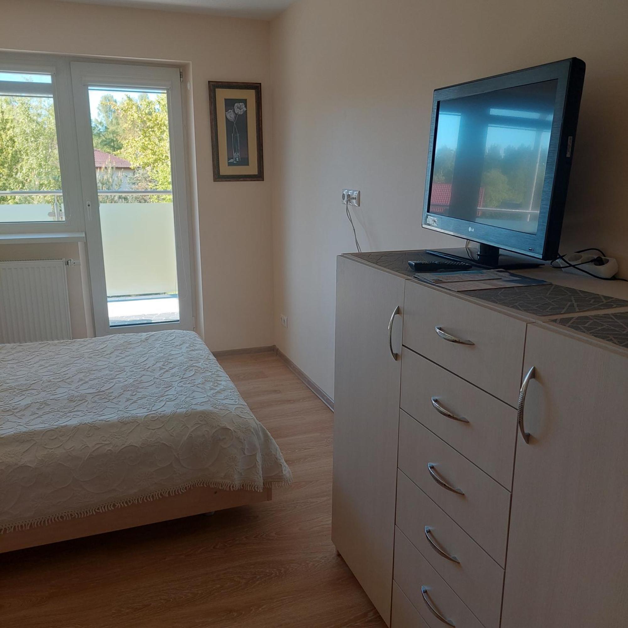 Pas Rasa Hotel Паланга Екстериор снимка
